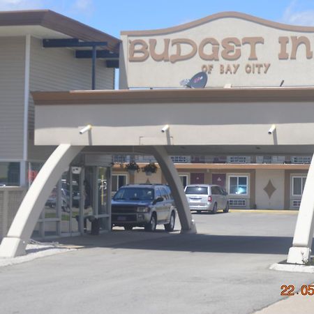 Budget Inn Of باي سيتي المظهر الخارجي الصورة